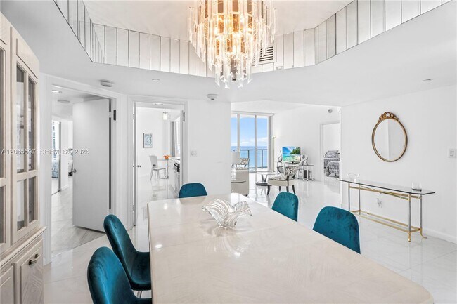 Building Photo - 16485 Collins Ave