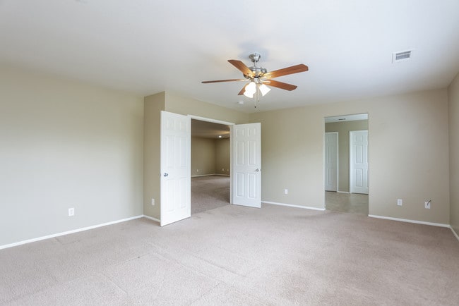 Building Photo - 39739 Ashland Way