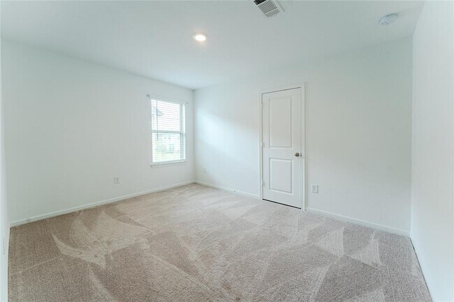 Building Photo - 1017 Laguna Cv Dr