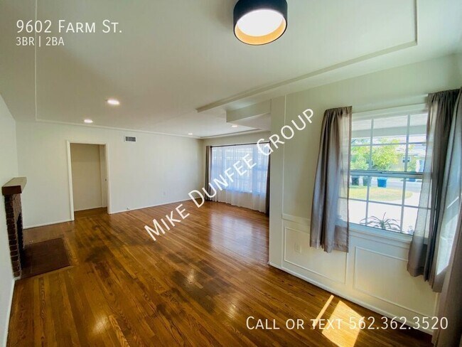 Building Photo - 9602 Farm St