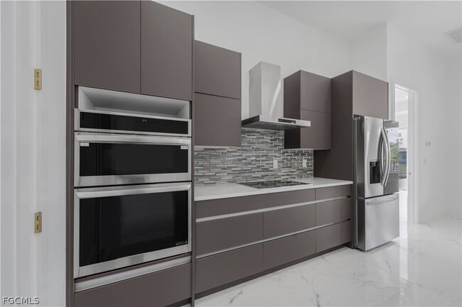 Building Photo - 2721 NW 41st Ave