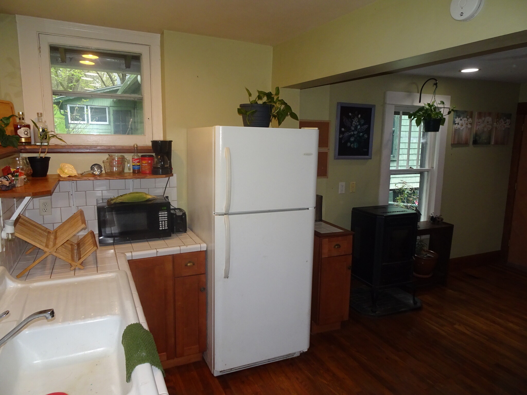 Building Photo - 718 Cliff St