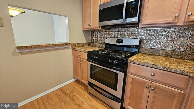 Building Photo - 39 Juniper Way