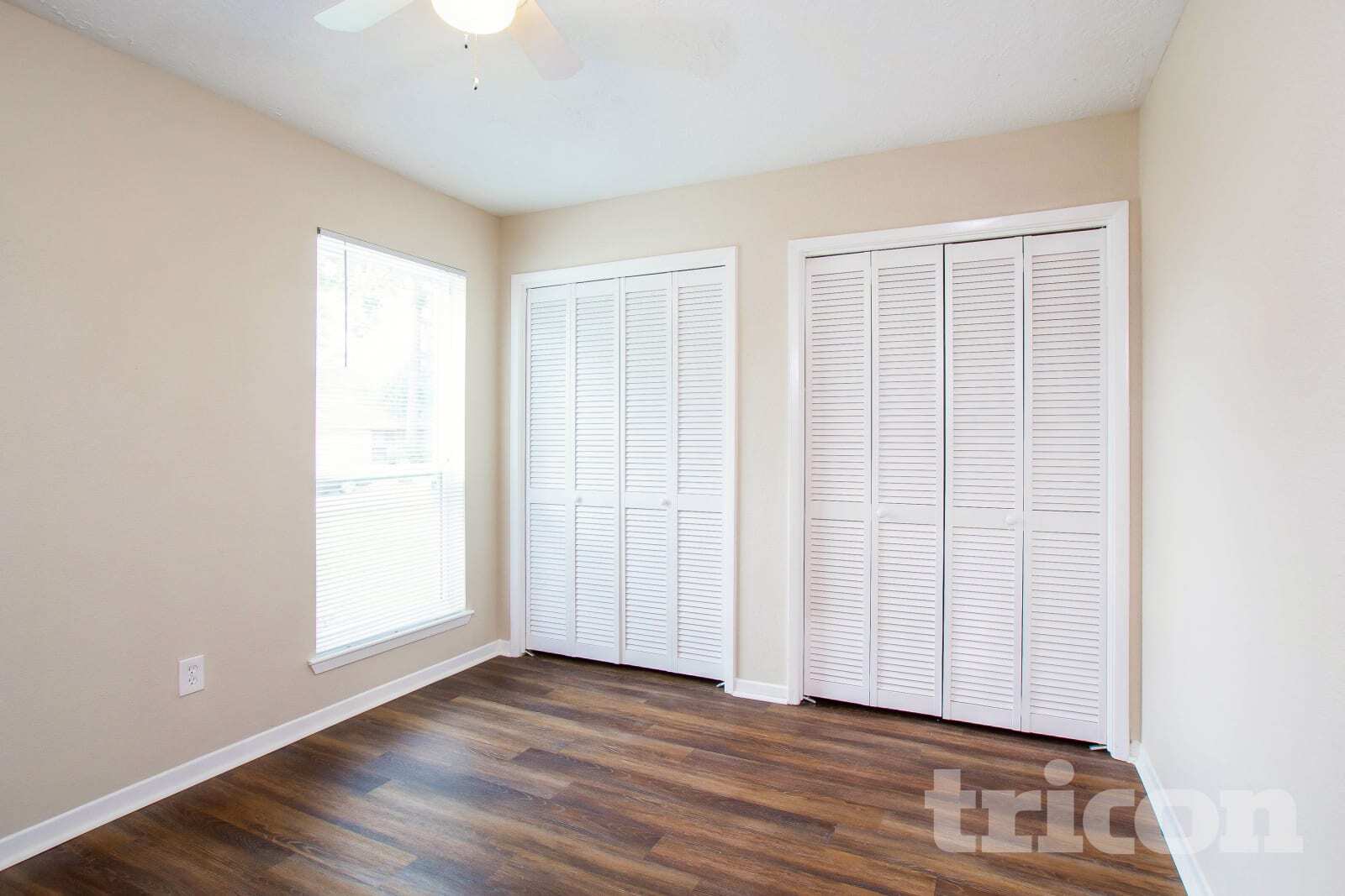 Building Photo - 3623 Village Grove Dr