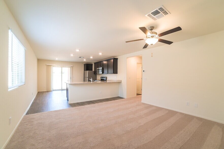 Building Photo - 25832 W Samantha Way