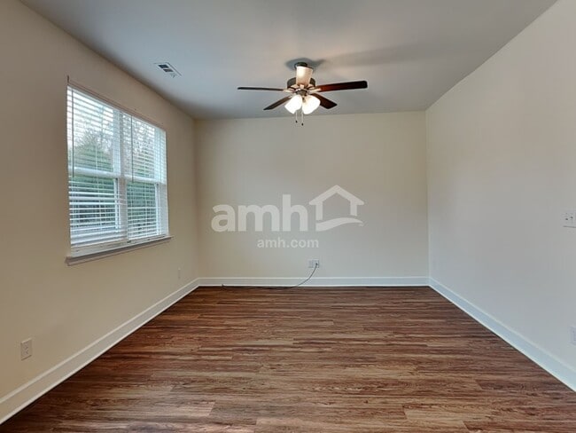 Building Photo - 5448 Lake Water Ct