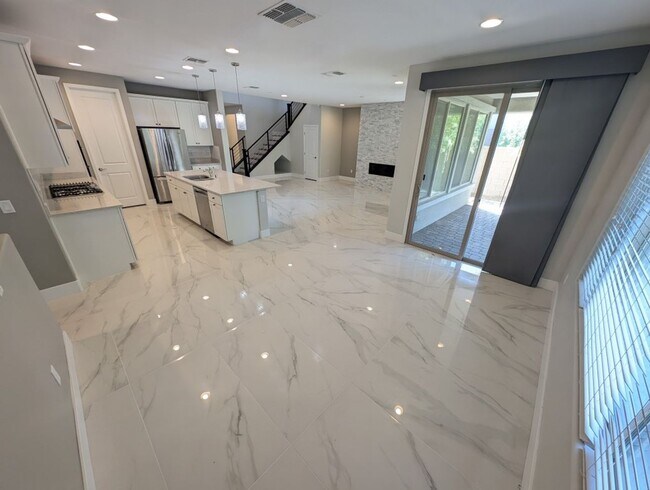 Building Photo - 3622 Portiani Dr