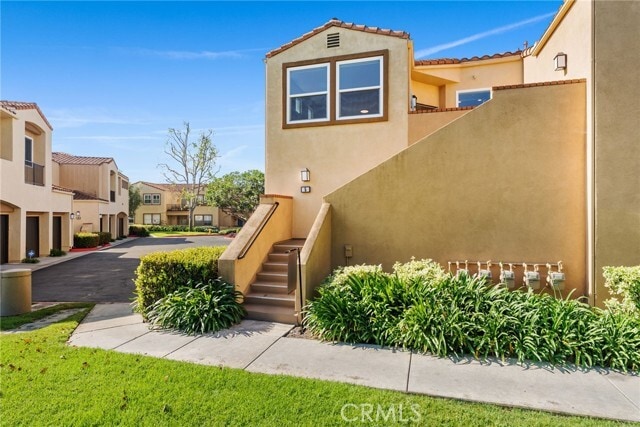 Building Photo - 5 Verdin Ln