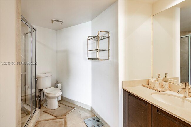 Building Photo - 150 Sunny Isles Blvd