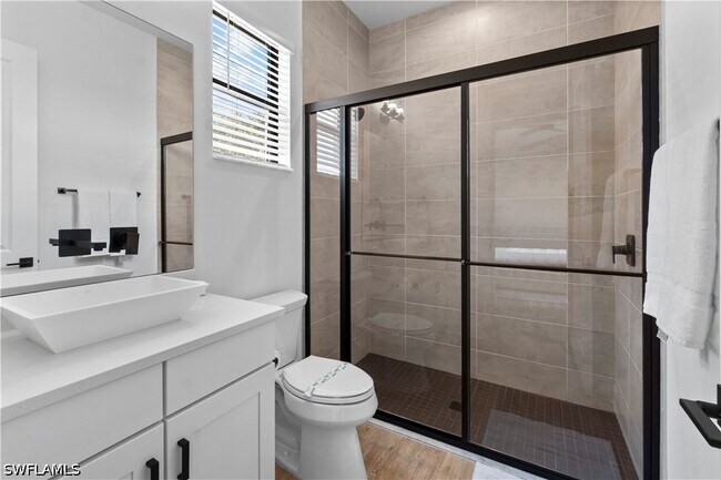 Building Photo - 551 97th Ave N