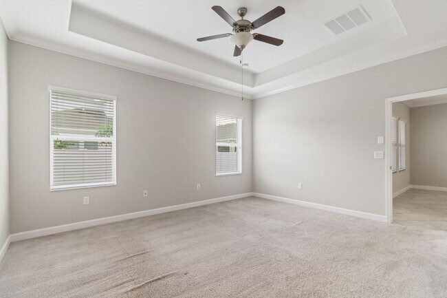 Building Photo - Spacious 4 bed, 3 Bath Terra Bella Home fo...