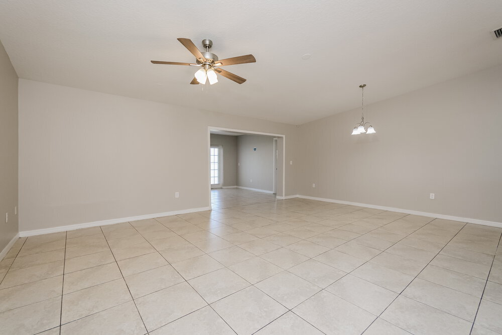 Building Photo - 501 Maricopa Dr