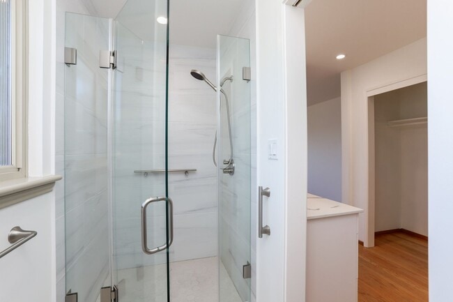 Building Photo - 3BR/2.5BA Mills Estates Home + Bonus Room | Bay Views, Yard & 2-Car Garage | YouTube Tour