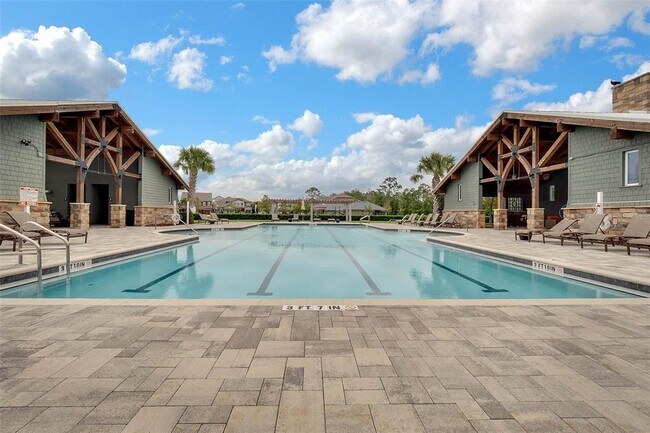 Building Photo - 14202 Shocklach Dr