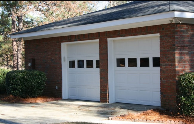 Building Photo - 429 Longtown Rd W