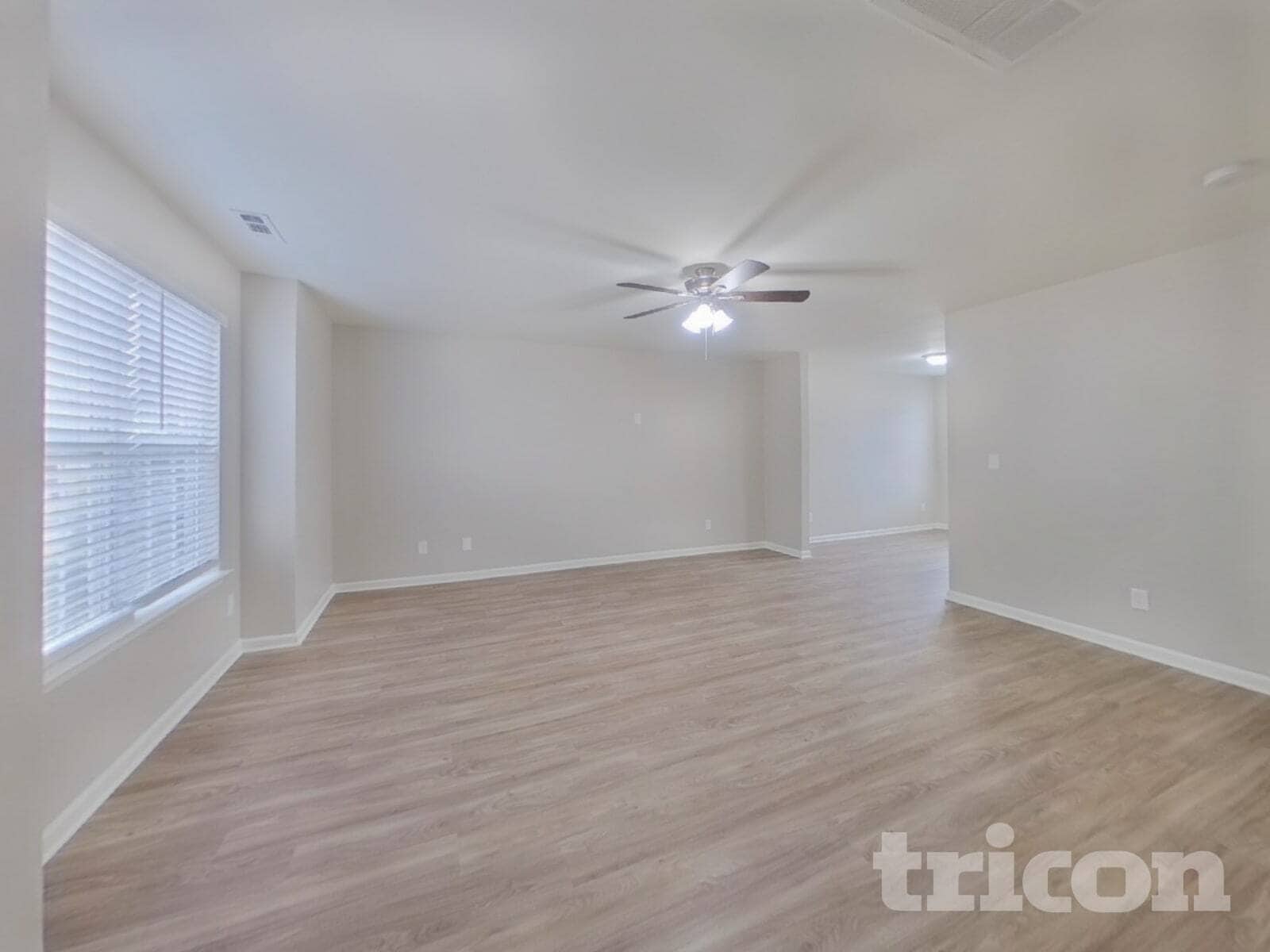 Building Photo - 7117 Roaming Path Ct