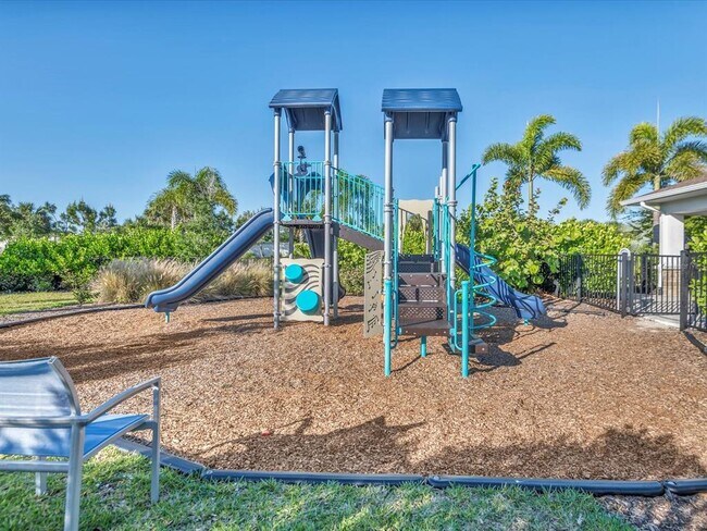 Building Photo - 12537 Night View Dr