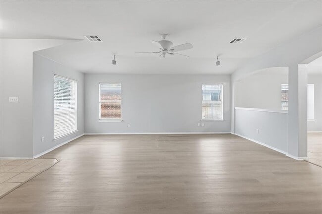 Building Photo - 2308 Pearson Way