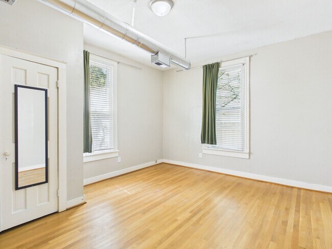 Building Photo - 2501 Semmes Ave