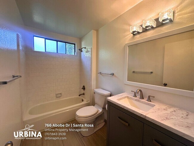 Building Photo - Newly Renovated 3 Bedroom Home with Community Pool and Two-Car Garage