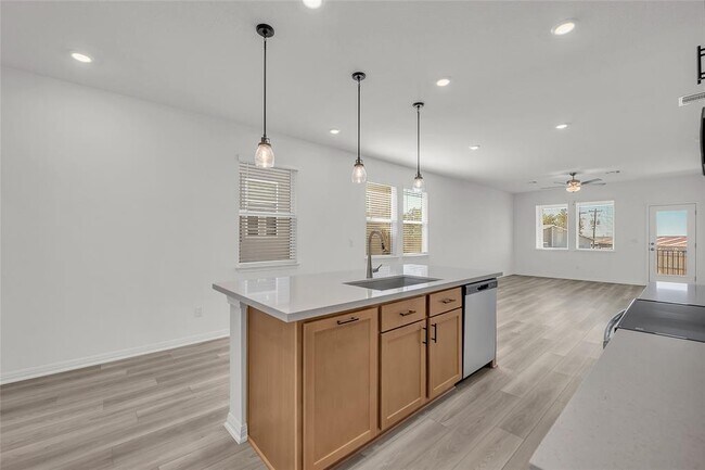 Building Photo - 737 Drystone Trail
