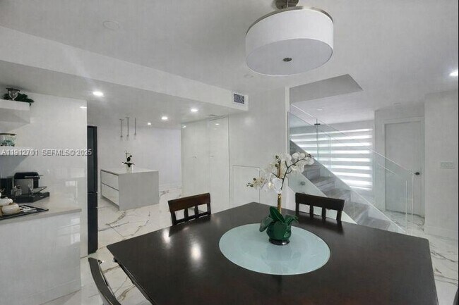 Building Photo - 15465 SW 86th Terrace