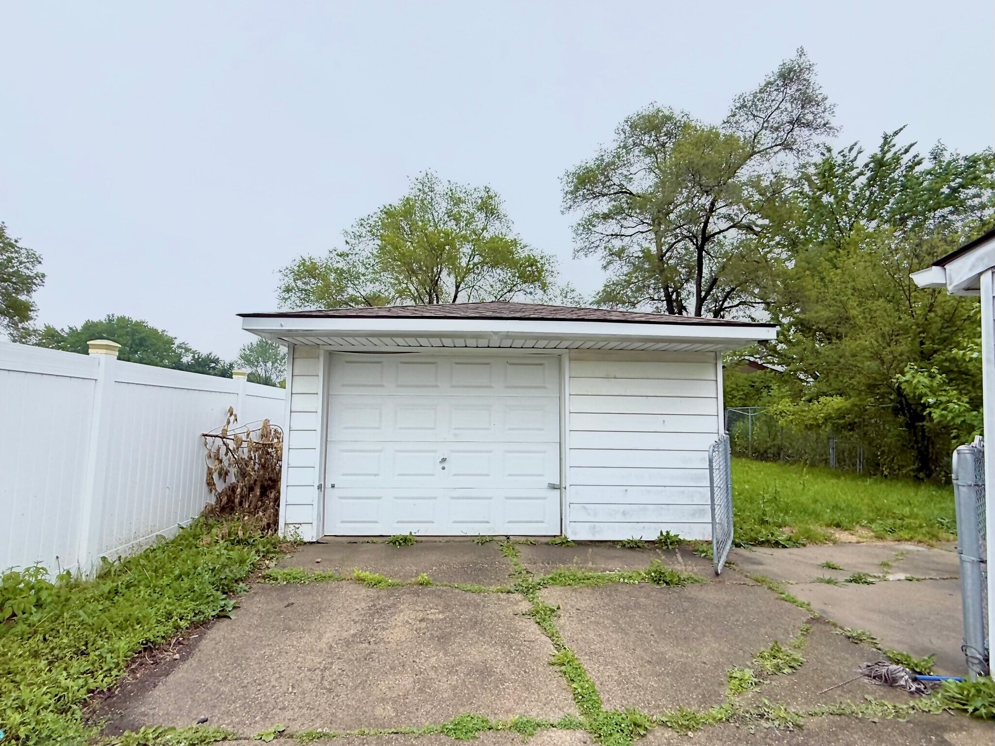 Building Photo - 19071 Toepfer Dr