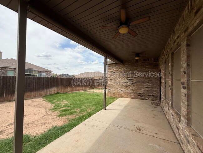 Building Photo - 13802 Avenue W