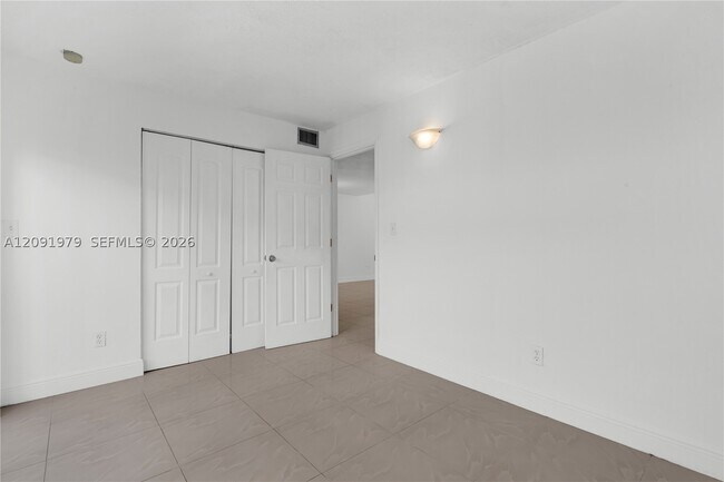 Building Photo - 11333 SW 69th Ln