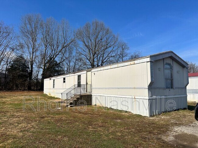Building Photo - 1970 Fayetteville Hwy