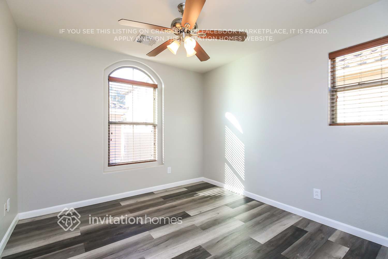 Building Photo - 451 S Hawes Rd