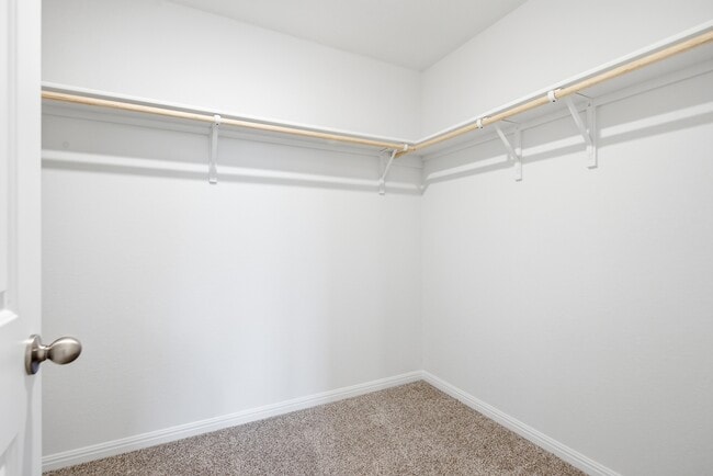 Building Photo - 1904 Marlin Spike Dr