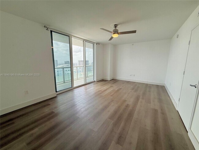 Building Photo - 50 Biscayne Blvd