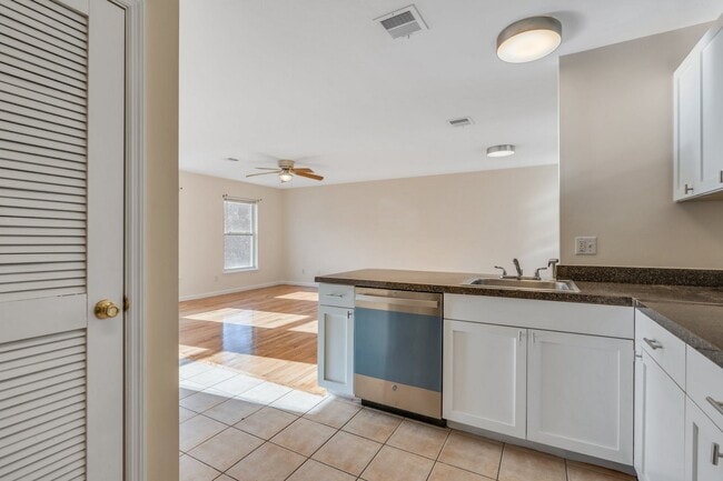 Building Photo - 529 M.L.K. Drive