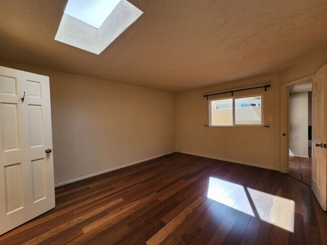 Building Photo - 3073 Plaza Blanca