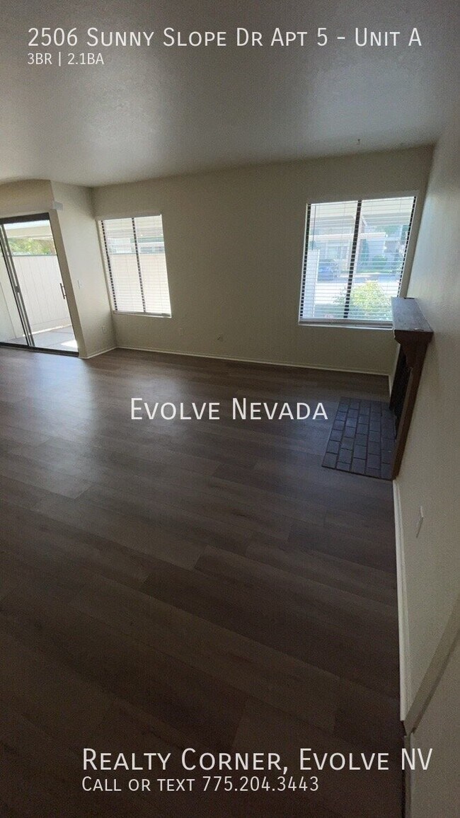 Building Photo - 2506 Sunny Slope Dr