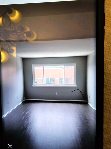 Building Photo - 622 Bergen St
