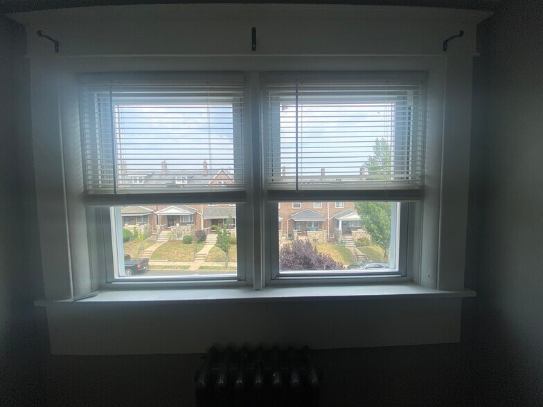 great view and natural light - 606 N Woodington Rd