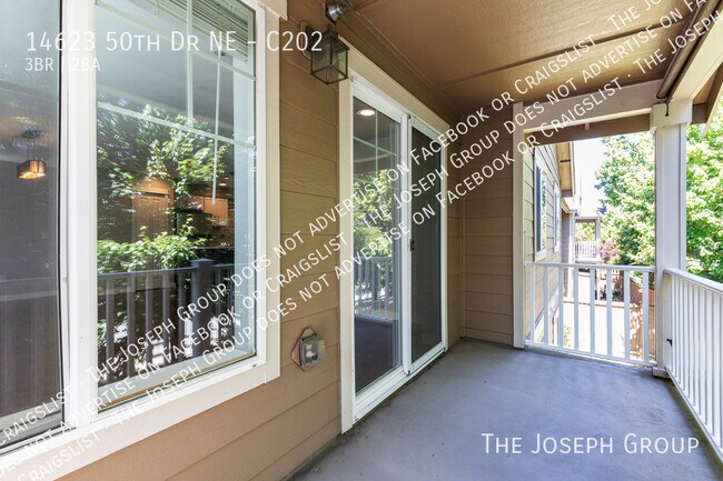 Building Photo - 14623 50th Dr NE