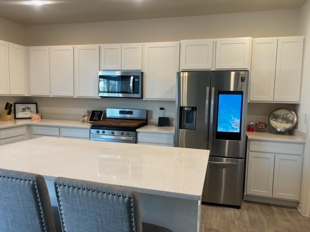 Building Photo - 431 Dollinger Dr