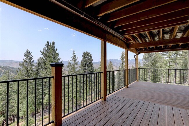 Building Photo - 85 Santa Fe Mountain Rd