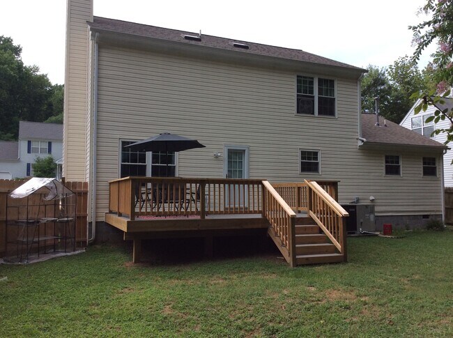 Building Photo - 3913 Vass Ln