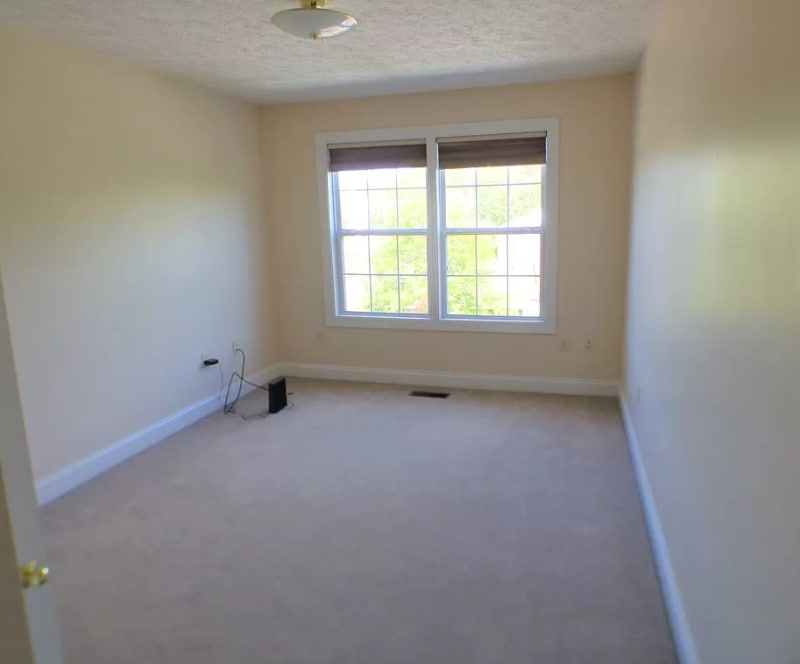 Building Photo - 2 2nd St