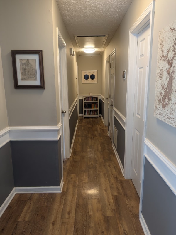 Building Photo - 5845 Shadewater Dr