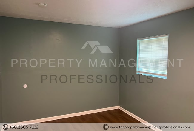 Building Photo - 1552 Reddix St