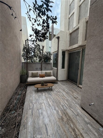 Building Photo - 179 Carmine