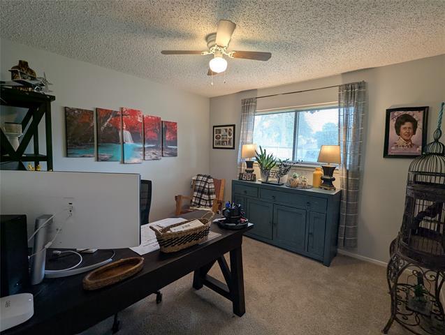 Building Photo - 2827 Cross Timbers Dr