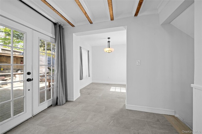 Building Photo - 143 Rocky Point Landing Rd