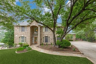 Building Photo - 9604 Crenata Cove