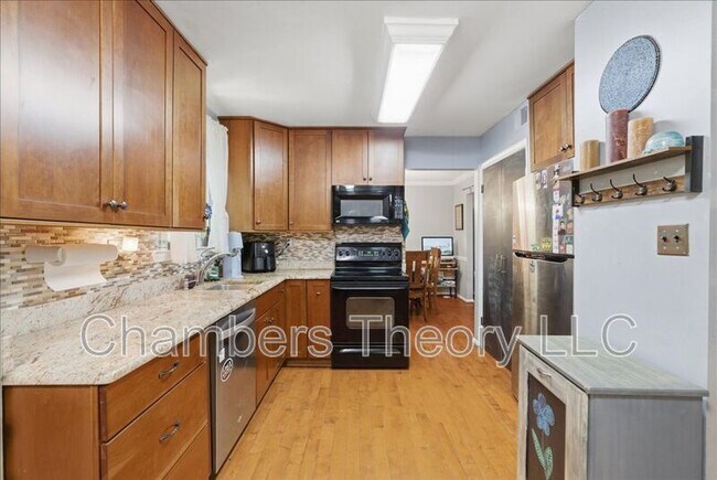 Building Photo - 6002 Carrindale Ct